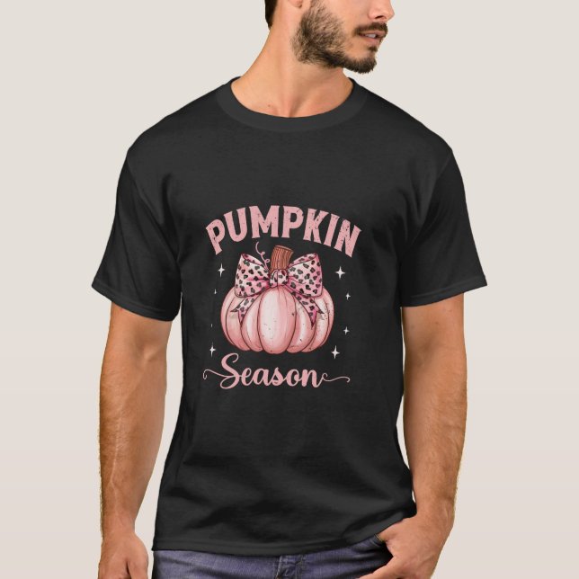 Camiseta Pumpkin Season Coquette Arco Pumpkin Em Outubro Nó (Frente)