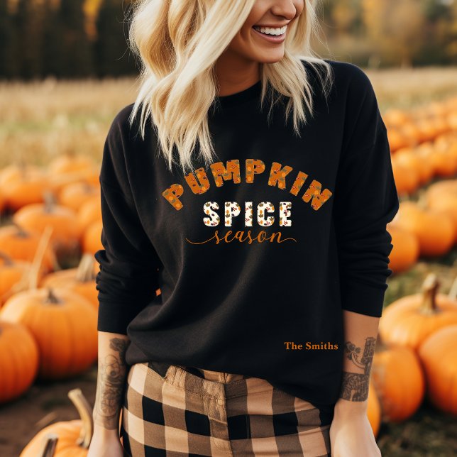 Camiseta Pumpkin Spice Season Vibes Personalize Name (Criador carregado)