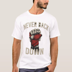 Camiseta Punho de Desafio