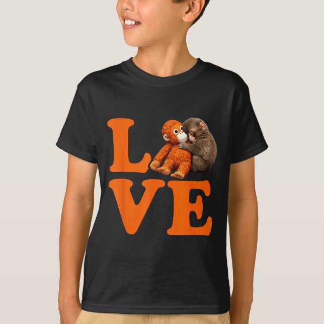 Camiseta Punho de macaco fofo  (Frente)