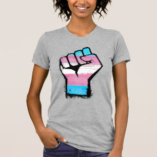 Camiseta Punho de Orgulho Trans
