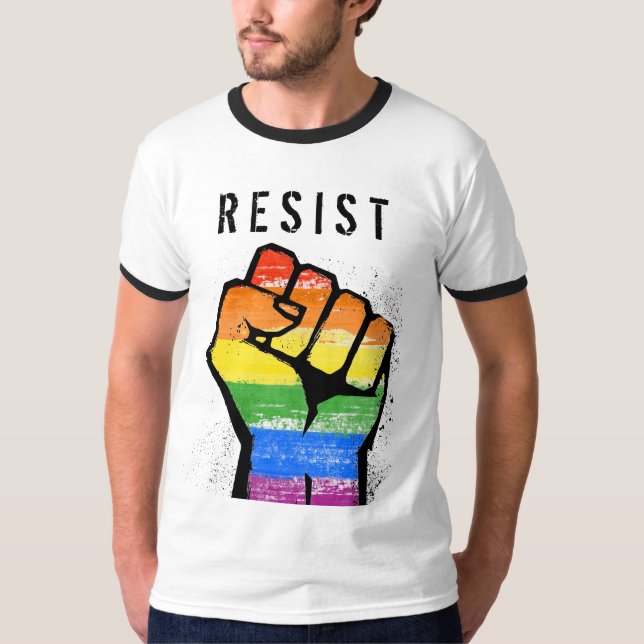 Camiseta Punho de Resistência LGBT (Frente)