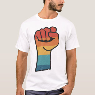 Camiseta Punho Orgulho LGBTQ+ Retro