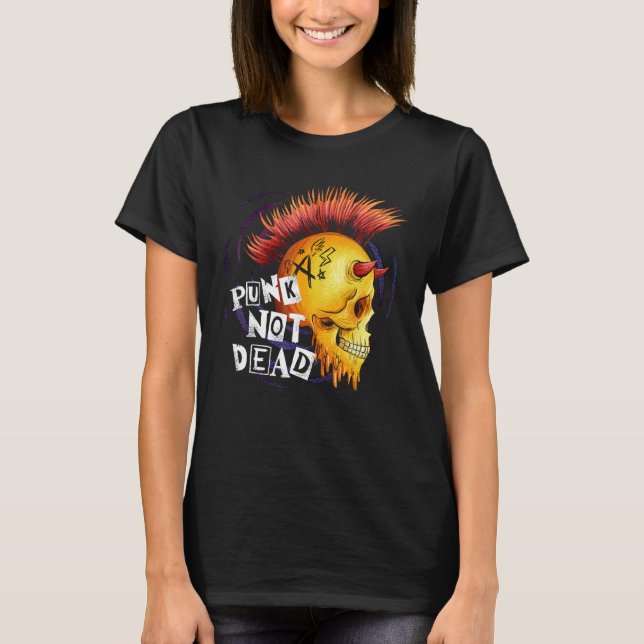 Camiseta Punks Not Morto for Punk Rock Fans Skull With Moha (Frente)
