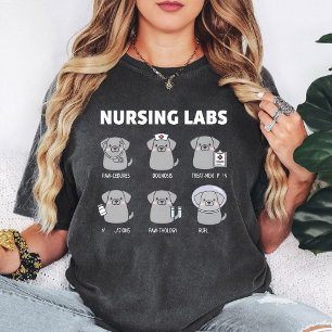 Camiseta Puns de Cães de Laboratórios de Enfermagem