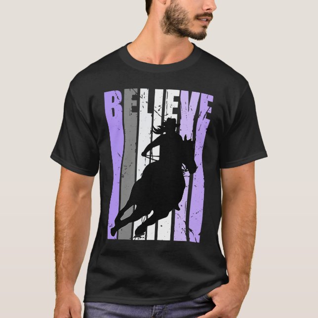 Camiseta Purple Cowgirl Barrel Racing Horse Riding Rider Ri (Frente)