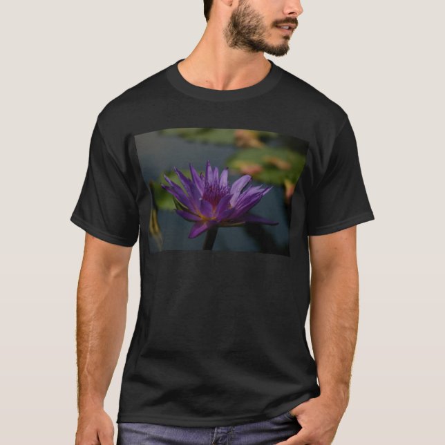 Camiseta Purple Waterlily (Frente)