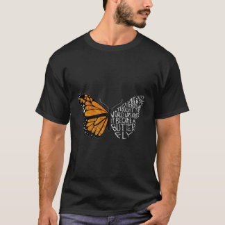 Camiseta Quando A Lagarta Pensou Que O Mundo Estava Por Cim