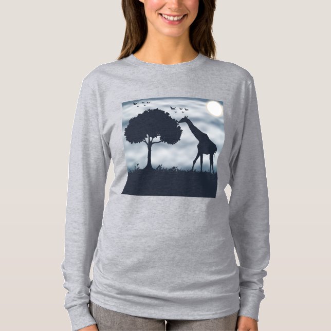 Camiseta Quando a Lua sussurra para a Girafa (Frente)