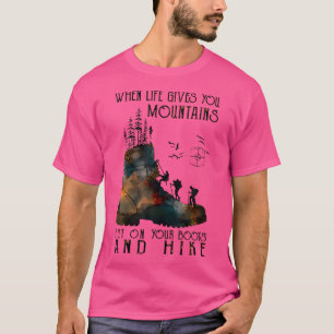 Camiseta Quando A Vida Te Dar Montanhas Colocam Suas Botas 