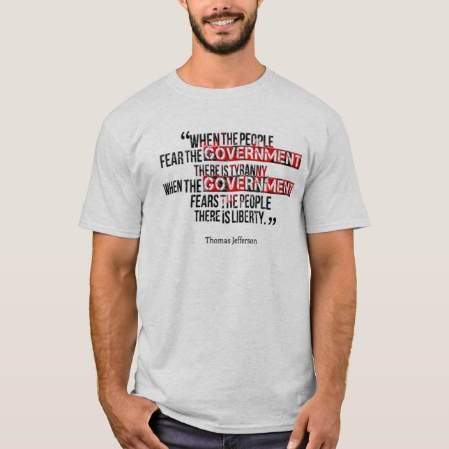 Camiseta Quando o governo temer as pessoas (Frente)