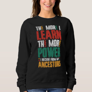 Camiseta Quanto Mais Aprenderei Mais Poder Recebo Do Meu