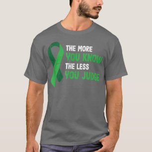 Camiseta Quanto Menos Você Julga Saúde Mental