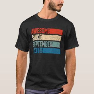 Camiseta Quarto Aniversário 4 Anos Incrível Desde setembro