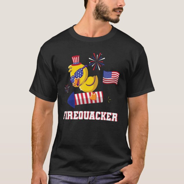 Camiseta Quarto De Julho Dos Eua, O Patriótico Firecracker  (Frente)
