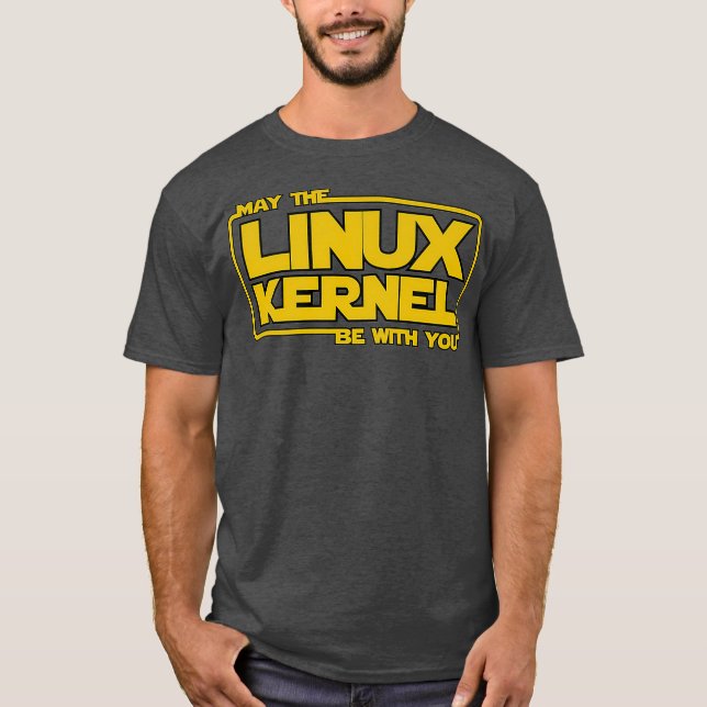 Camiseta Que o programador Linu Kernel desenvolva python ja (Frente)