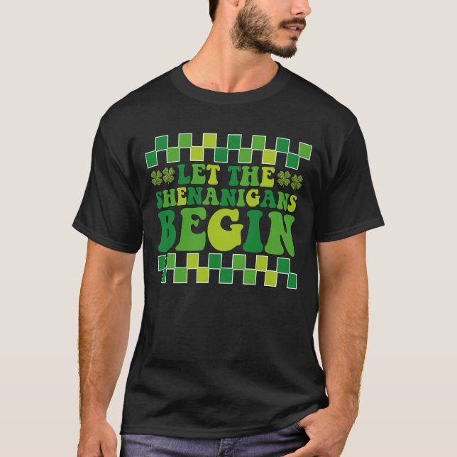 Camiseta Que Os Shenanigans Comecem O Retro Irlandês Da Gro (Frente)