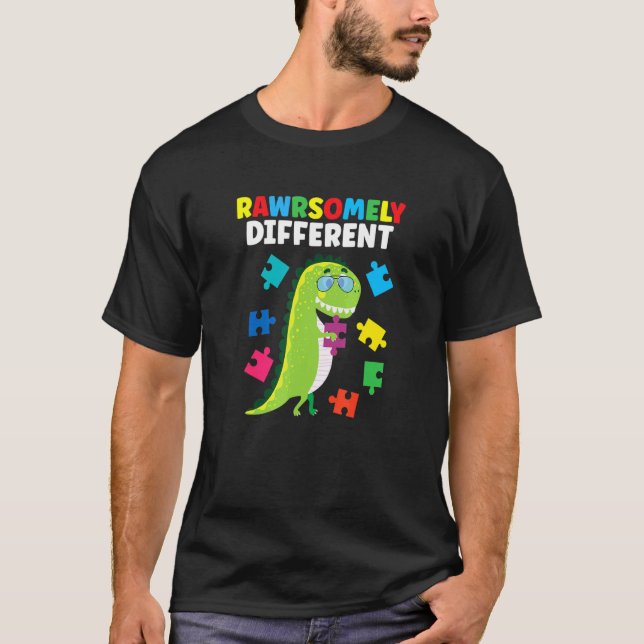 Camiseta Quebra-cabeça de Dinossauro T Rex Totalmente Difer (Frente)