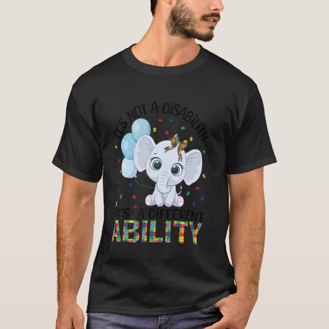 Camiseta Quebra-cabeça do Laço Coquete de Elefante Fofo de  (Frente)