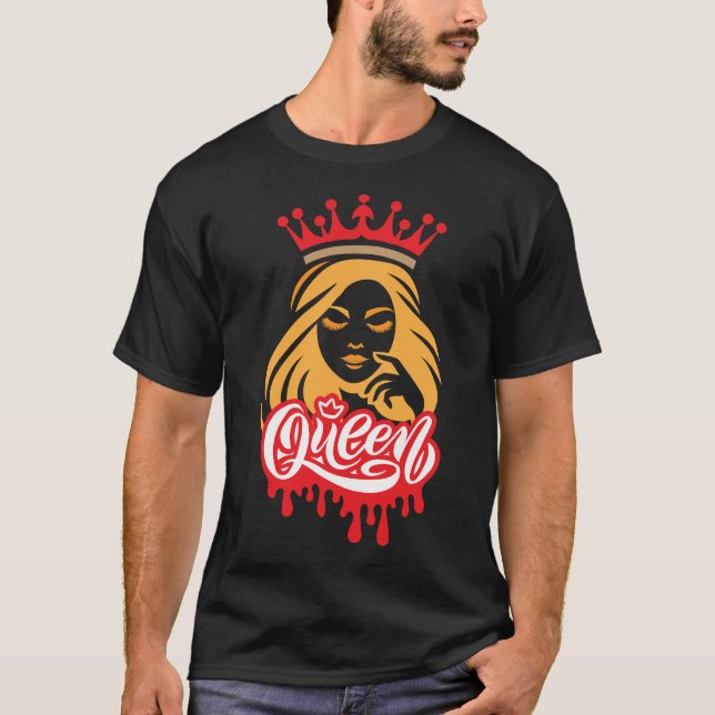 Camiseta Queen Typography – Bold Royal Woman Design (Frente)