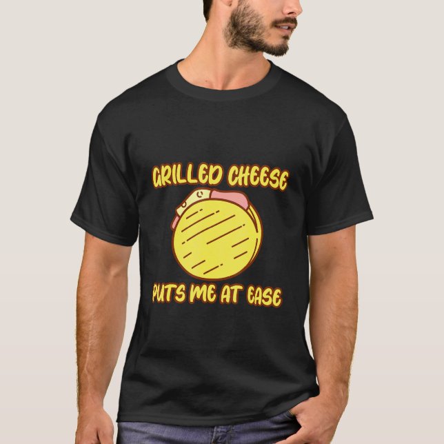 Camiseta Queijo Grelhado Me Coloca Com Facilidade (Frente)