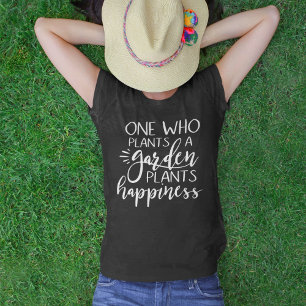 Camiseta Quem Faz Um Jardim Prende Felicidade