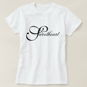 Camiseta "Querida" estética icônica chic script