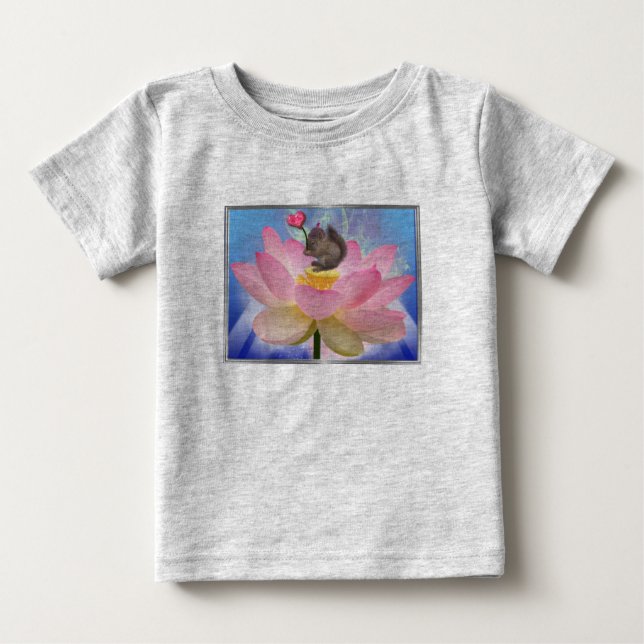 Camiseta Querido Esquilo Bebê com Coração Doce (Frente)