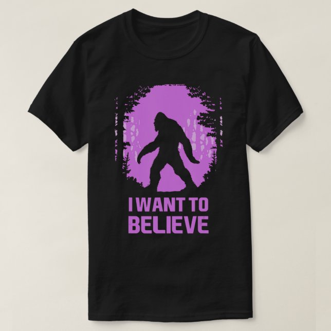 Camiseta Quero acreditar em Sasquatch! Meme BigFoot Engraça (Frente do Design)