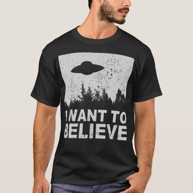 Camiseta Quero Acreditar Que Aliens Na Área 51 Roswell (Frente)