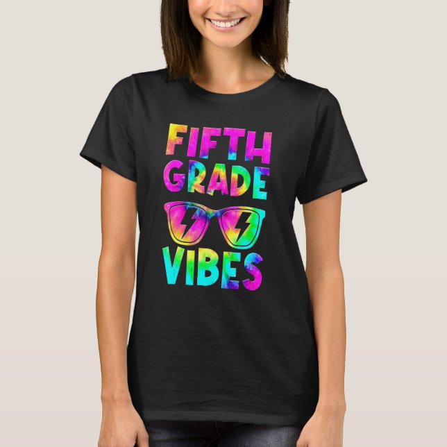 Camiseta Quinto Grau Vibes Tie Dye De Volta À 5 (Frente)