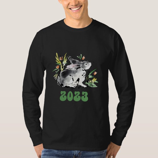 Camiseta Rabbit New Year 2023 Christmas Celebration Santa E (Frente)