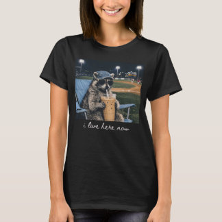 Camiseta Raccoon I Live Here Now Shirt Raccoon Drinking Ice