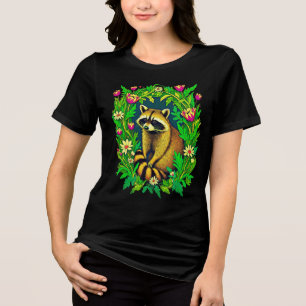 Camiseta Raccoon no Meio do Jardim de Flor Selvagem