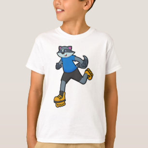Camiseta Racoon como skater com skates em linha