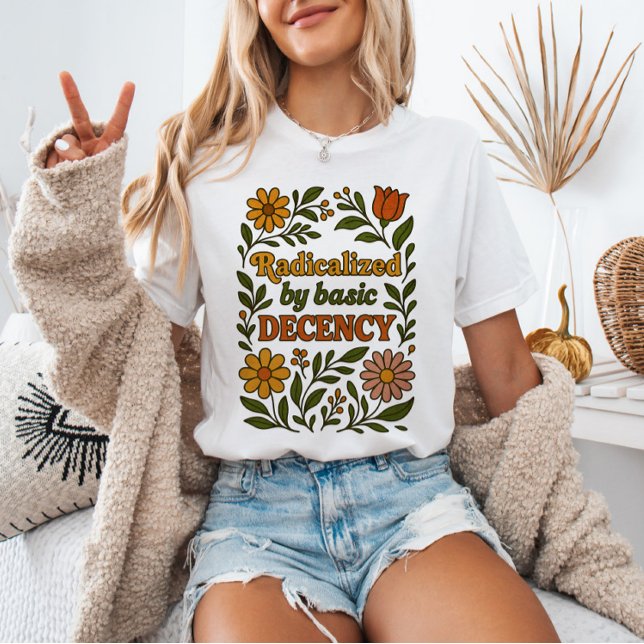 Camiseta Radicalizado por decência Básica Anti-Floral - Tru (Criador carregado)