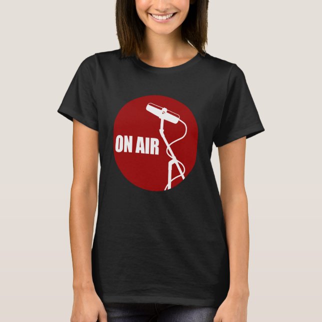 Camiseta Rádio No Ar Podcast Microfone Podcasting Hospedage (Frente)