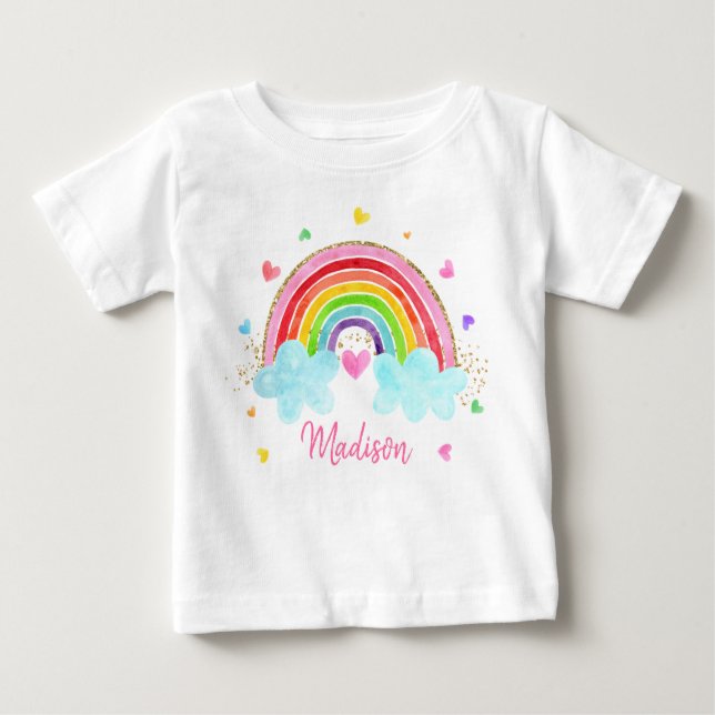 Camiseta Rainbow Cloud Hearts Pink Dourado Birthday (Frente)