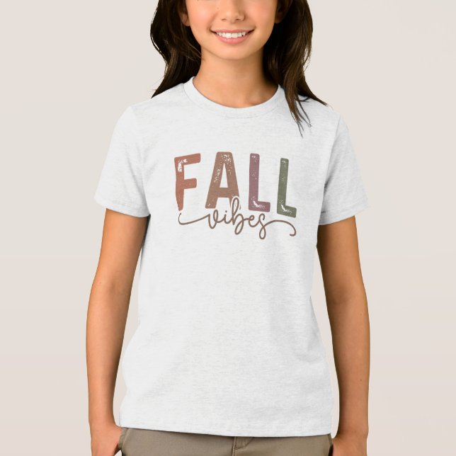 Camiseta Rainbow Fall Vibes (Frente)