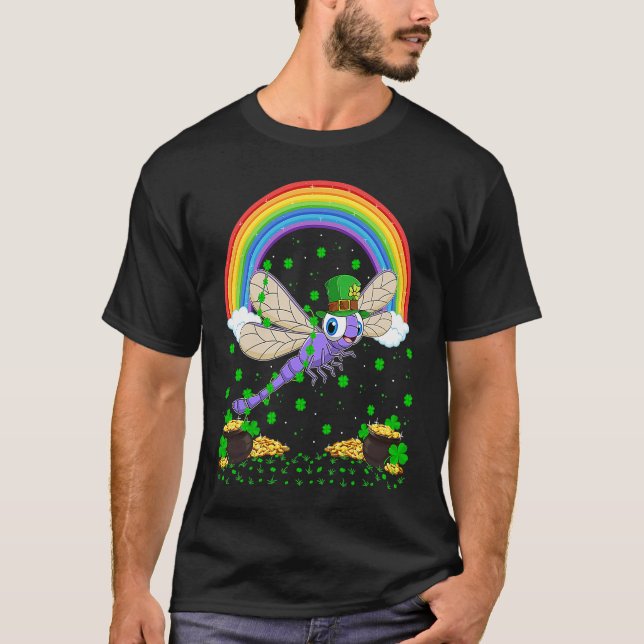 Camiseta Rainbow Irish Shamrock Dragonfly St Patrick's Day (Frente)