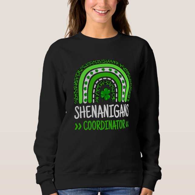 Camiseta Rainbow Shenanigans Coordinator Teacher St Patrick (Frente)