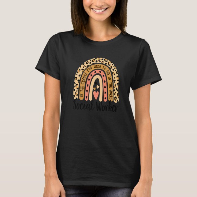 Camiseta Rainbow Social Worker Leopardo Trabalho Social Amo (Frente)