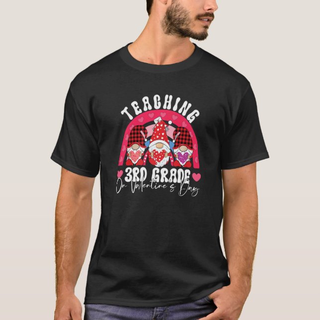 Camiseta Rainbow Teaching 3RD GRADE On Valentine's Day Teac (Frente)