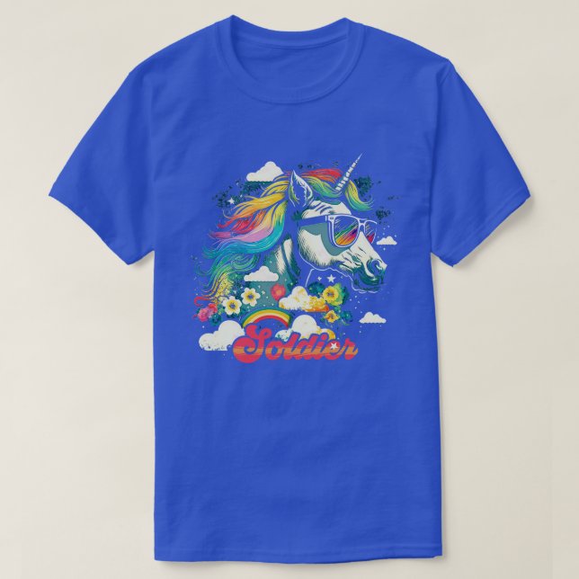Camiseta Rainbow Unicorn Soldier (Frente do Design)