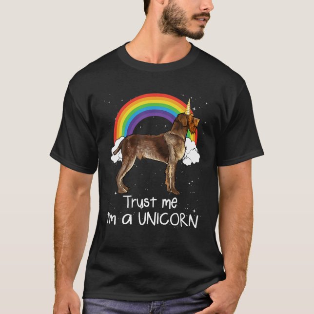 Camiseta Rainbow Wirehaired Apontando Griffon Confie em mim (Frente)