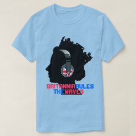 CAMISETA RAINHA COM FONES DE OUVIDO: BRITÂNIA REGE AS ONDAS