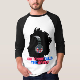 CAMISETA RAINHA COM FONES DE OUVIDO: BRITÂNIA REGE AS ONDAS