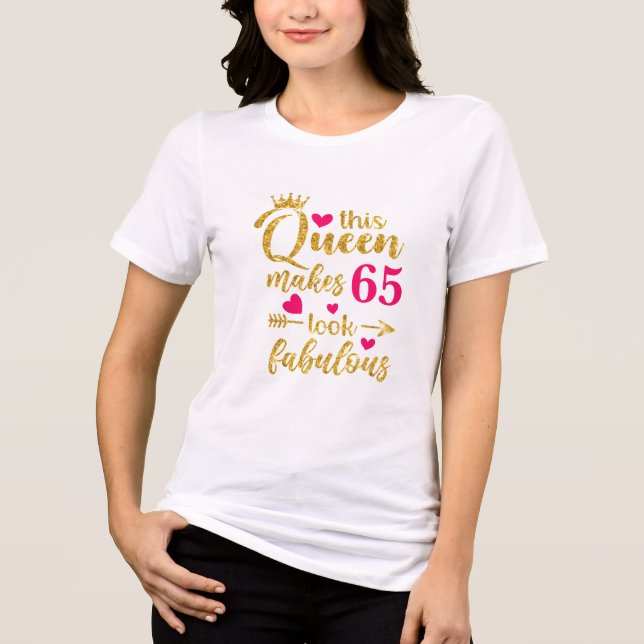 Camiseta Rainha Fabulosa de Qualquer Idade  (Frente)