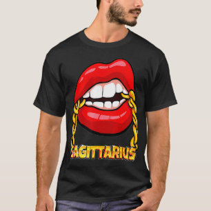 Camiseta Rainha Negra Aniversário Lábios Vermelhos Corrente