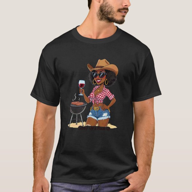 Camiseta Rainha Negra Caubói Mulher BBQ Arrebatada (Frente)
